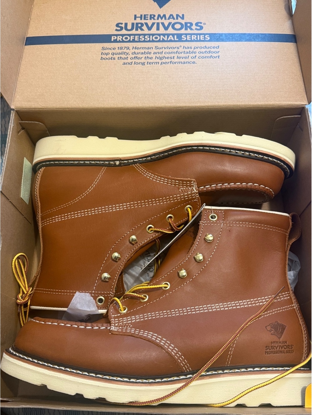Herman Survivors Backhaul Professional Series Moc Toe Soft Toe Leather 10M